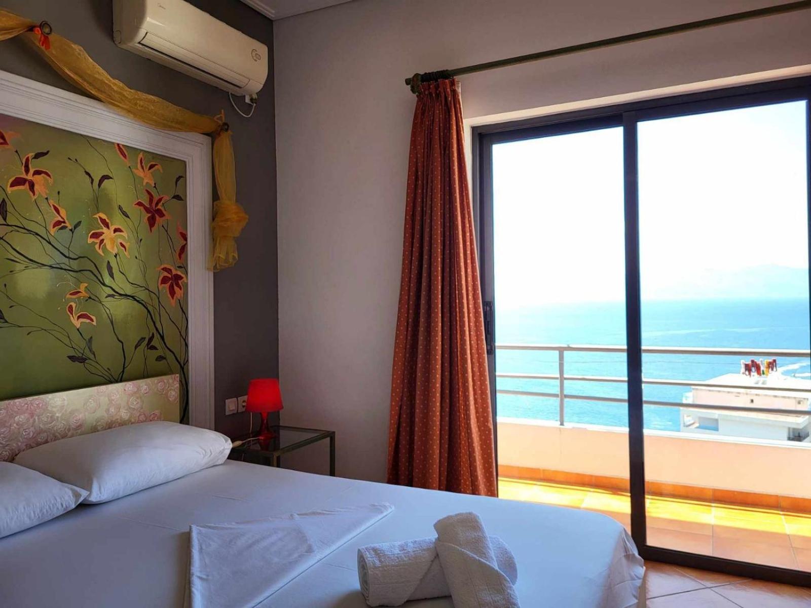 Vive Mare Hotel Sarande Exterior photo