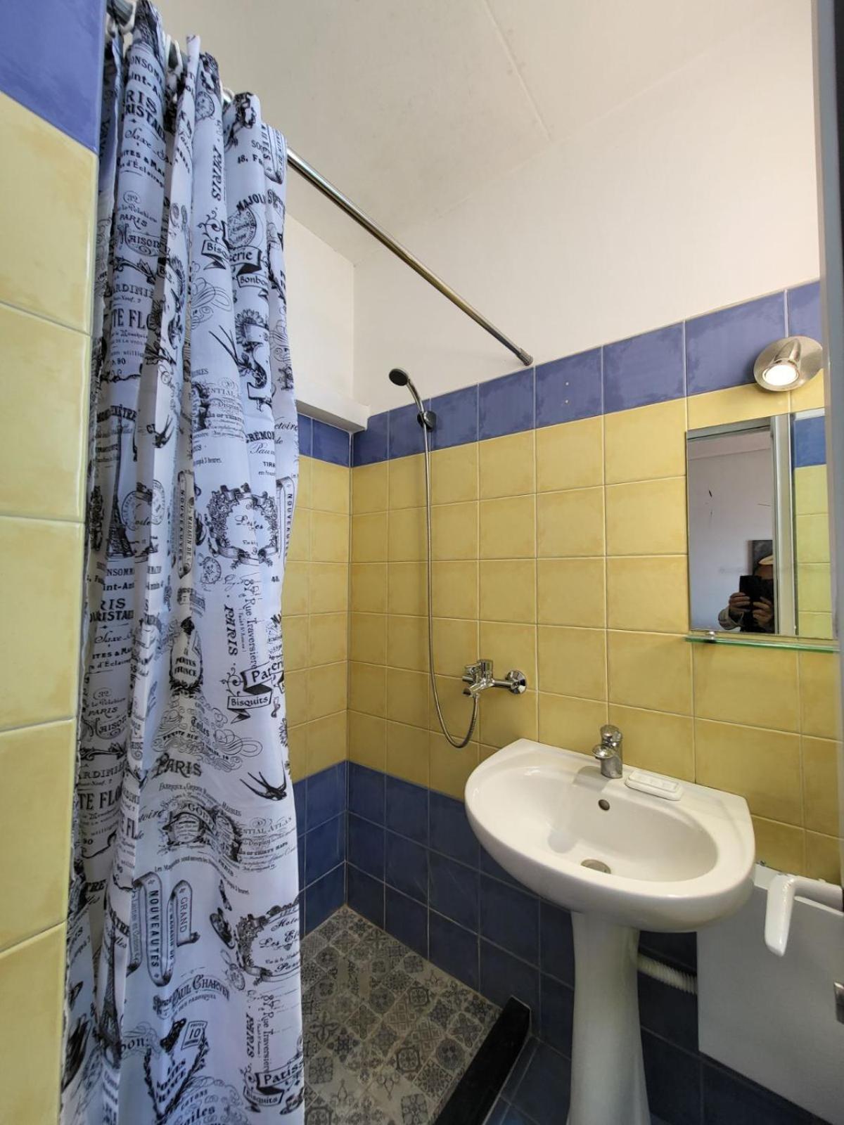 Vive Mare Hotel Sarande Exterior photo